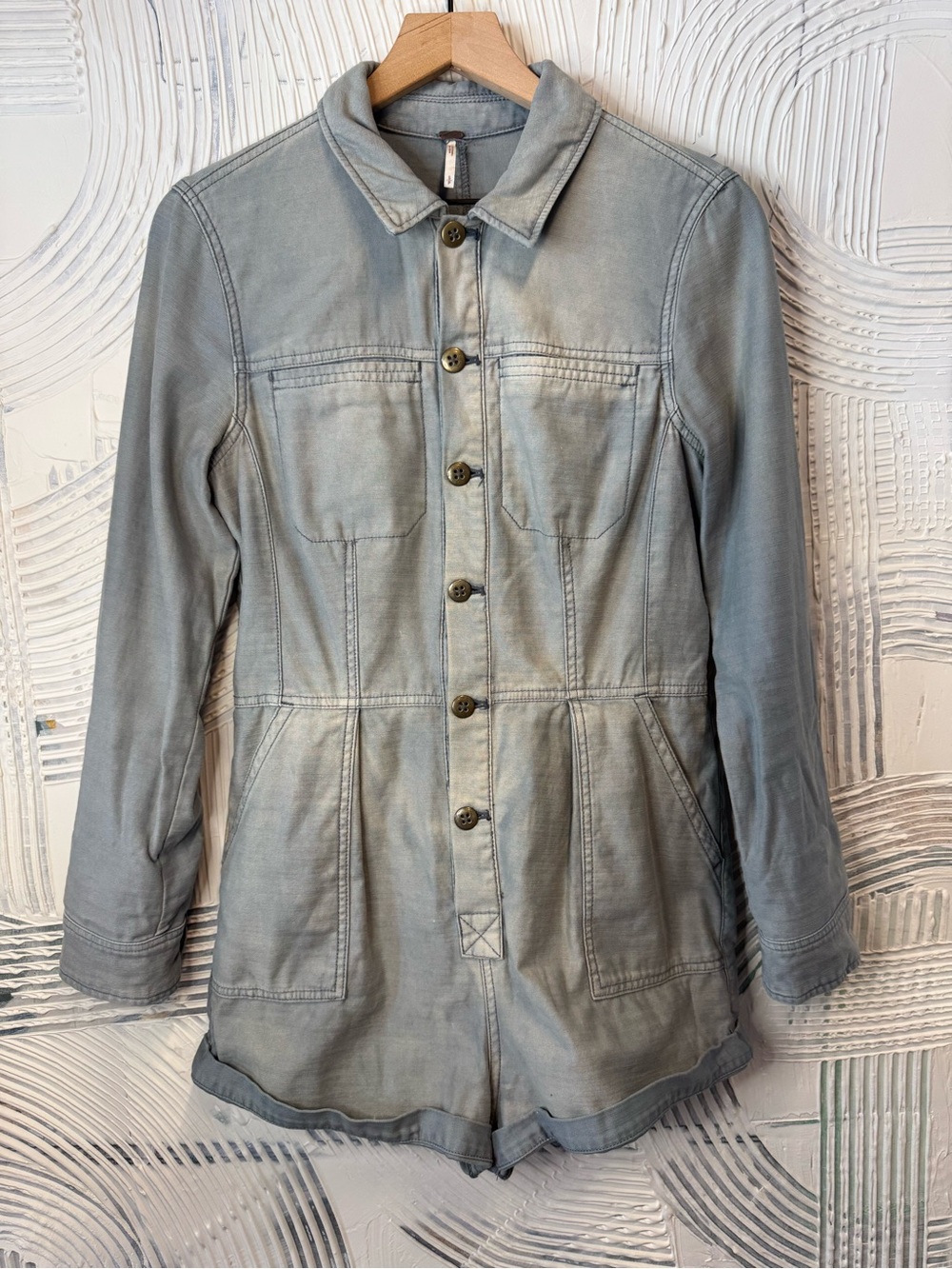 Free People Light Gray Washed Denim Jacket N0609